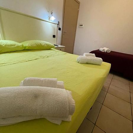 Oz House Bed & Breakfast Scalea Exterior foto